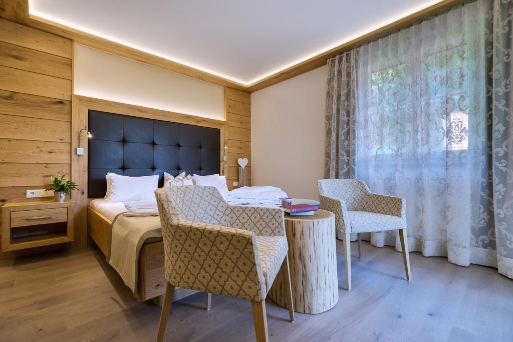 Hotel Fischerwirt Natur Waldspa Faistenau Zewnętrze zdjęcie